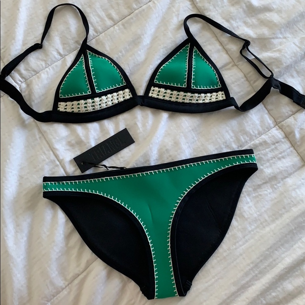 Triangl Bikini NWT! 💚